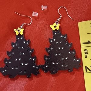 Cat Eyes Holiday Tree Earrings (NWT)